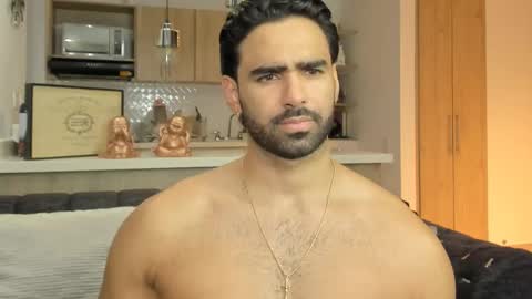 Snapshot of bradleymartin7 chatting on November 5, 11:38 pm bradleymartin7 online show from November 5, 11:38 pm