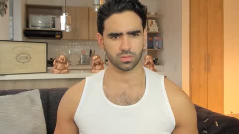 Snapshot of bradleymartin7 chatting on December 19, 10:17 pm bradleymartin7 online show from December 19, 10:17 pm