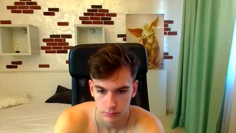 BradyFlint online show from November 2, 9:00 am