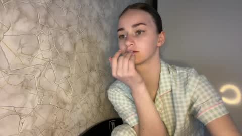 Snapshot of bralkissy chatting on May 2, 5:07 pm Kate online show from May 2, 5:07 pm