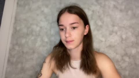 Snapshot of bralkissy chatting on August 2, 5:33 pm Kate online show from August 2, 5:33 pm
