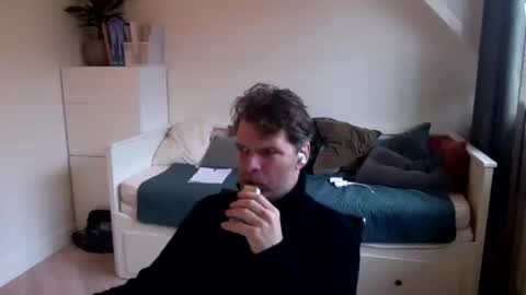 Bram online show from January 10, 10:17 am