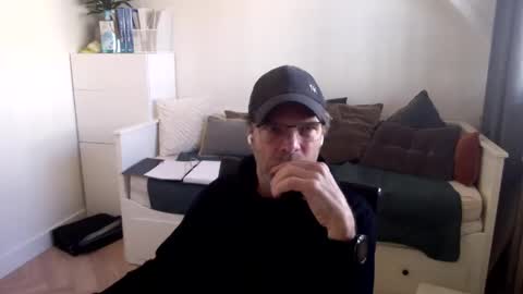 Bram online show from February 6, 11:32 am