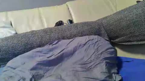 Snapshot of bramer8787 chatting on December 7, 1:47 am bramer8787 online show from December 7, 1:47 am