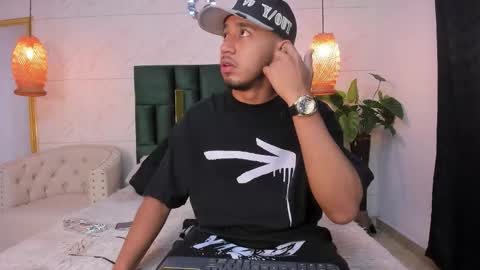 Brand  online show from November 25, 11:21 am