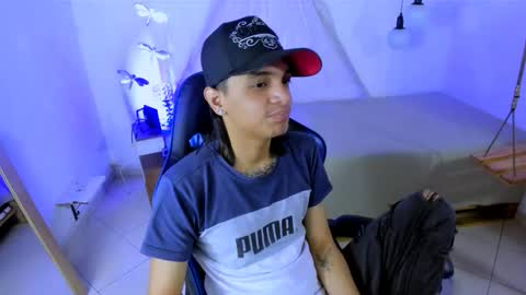 B R A N D online show from February 21, 7:15 pm