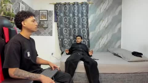 Snapshot of brandom_brook chatting on May 13, 3:48 am brandom_brook online show from May 13, 3:48 am