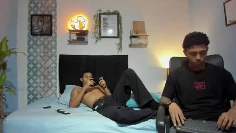 Snapshot of brandom_brook chatting on May 24, 6:18 am brandom_brook online show from May 24, 6:18 am