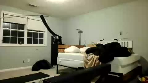 brandon255225 online show from May 31, 1:58 am