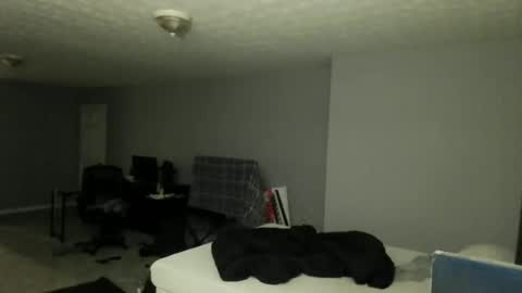brandon255225 online show from June 15, 6:48 am