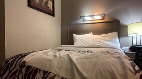 Snapshot of brandon279411 chatting on September 24, 3:43 am The1forYou94 online show from September 24, 3:43 am