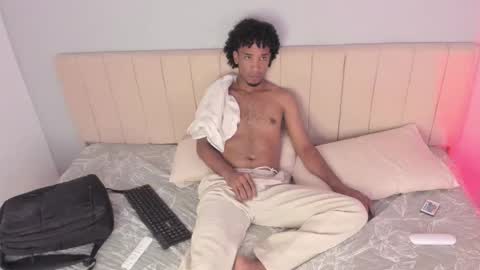 Snapshot of brandon_hairy chatting on February 12, 2:12 pm Brandon online show from February 12, 2:12 pm