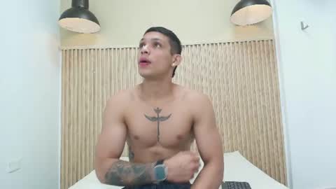 Snapshot of brandon_mercuri chatting on June 18, 12:31 pm BRANDON online show from June 18, 12:31 pm