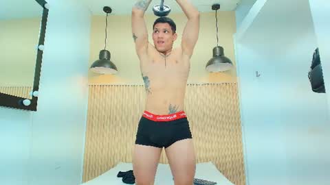 Snapshot of brandon_mercuri chatting on July 17, 1:18 pm BRANDON online show from July 17, 1:18 pm