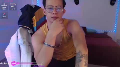 Snapshot of brandon_starkk chatting on June 12, 10:19 pm brandon_starkk online show from June 12, 10:19 pm