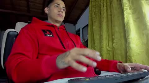 Brandon Lavitt online show from December 17, 10:12 am