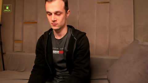 Snapshot of brandonnorriss chatting on May 19, 10:43 am BRANDON online show from May 19, 10:43 am