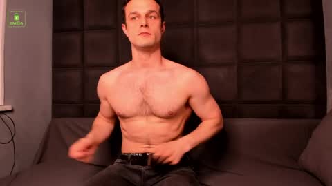 Snapshot of brandonnorriss chatting on June 5, 4:02 pm BRANDON online show from June 5, 4:02 pm