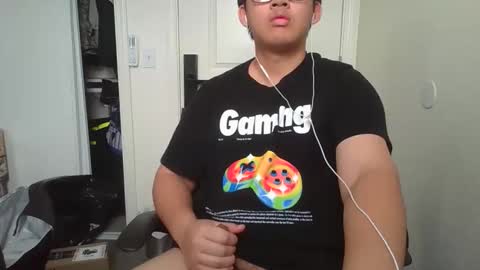 brandonsf1234340456 online show from February 24, 8:29 pm