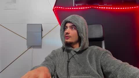 BrandonTateX online show from February 27, 8:25 am