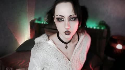 Aurorabut ur dad just calls me Rory online show from February 21, 2:07 pm