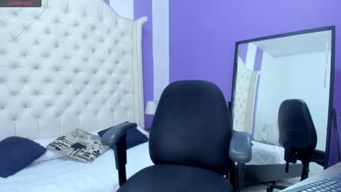 I am your sweet whore online show from January 14, 10:34 pm