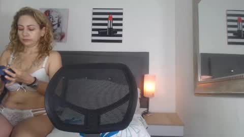 Vanesa online show from February 13, 11:17 am