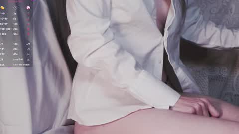 Snapshot of brattymuse chatting on November 2, 6:05 am Evelyn . online show from November 2, 6:05 am