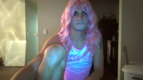 Snapshot of brattysweet003 chatting on July 18, 4:16 am brattysweet003 online show from July 18, 4:16 am