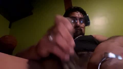 bravo323 online show from September 17, 6:04 am