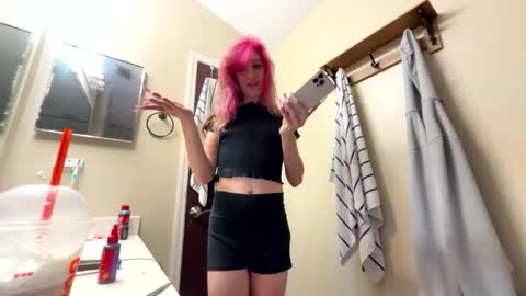 Snapshot of bray19509 chatting on December 19, 5:53 pm bray19509 online show from December 19, 5:53 pm