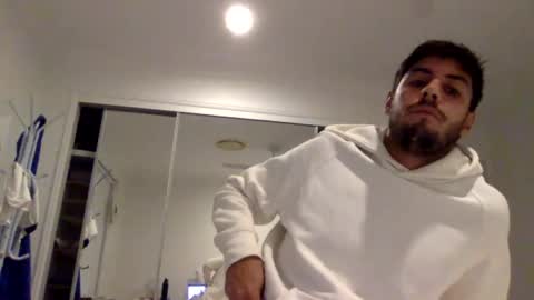 Snapshot of braziliansweetboy chatting on July 17, 11:17 am braziliansweetboy online show from July 17, 11:17 am