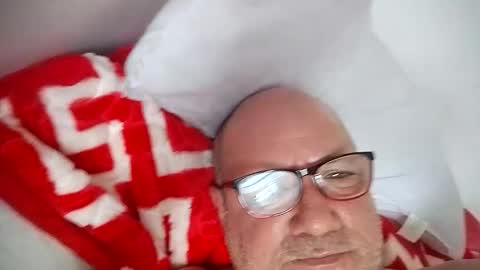 brazillllondonn online show from September 22, 11:23 am