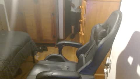 Snapshot of breadw1nnah chatting on September 24, 4:38 am Breadw1nnah online show from September 24, 4:38 am