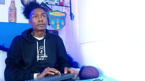 breazer__ online show from March 24, 8:03 pm