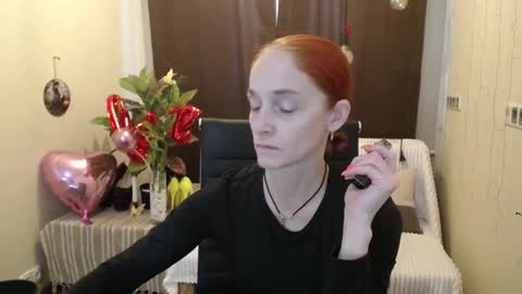 Snapshot of breeterner chatting on February 14, 5:51 am breeterner online show from February 14, 5:51 am