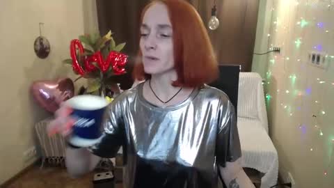 Snapshot of breeterner chatting on February 16, 10:32 pm breeterner online show from February 16, 10:32 pm