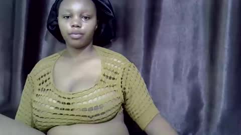 Snapshot of breezyy9 chatting on April 29, 5:11 am Breezy online show from April 29, 5:11 am