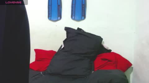 Snapshot of breinerxxlhot chatting on February 22, 4:29 am Breiner online show from February 22, 4:29 am