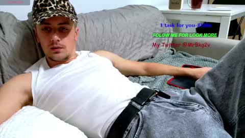 Snapshot of brell_line chatting on December 13, 7:53 pm Brelland online show from December 13, 7:53 pm