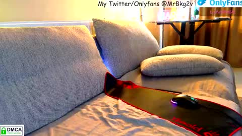 Snapshot of brell_line chatting on February 7, 2:32 pm Brelland online show from February 7, 2:32 pm