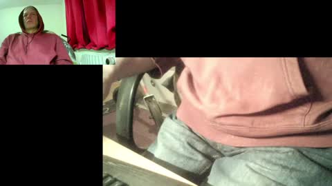 Snapshot of bremer64 chatting on December 7, 11:29 am bremer64 online show from December 7, 11:29 am