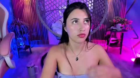 Snapshot of brenda1307 chatting on May 15, 11:01 pm Brenda moris online show from May 15, 11:01 pm
