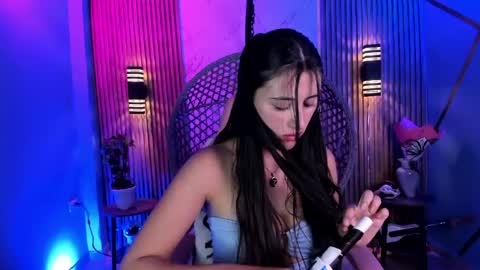 Snapshot of brenda1307 chatting on May 21, 9:11 pm Brenda moris online show from May 21, 9:11 pm