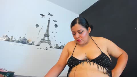 Snapshot of brenda_maz chatting on February 12, 12:22 pm Brenda online show from February 12, 12:22 pm