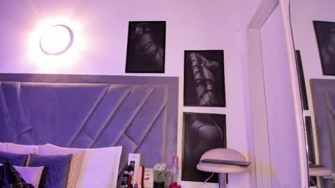 Snapshot of brenda_nova18 chatting on May 11, 9:34 pm Brenda online show from May 11, 9:34 pm