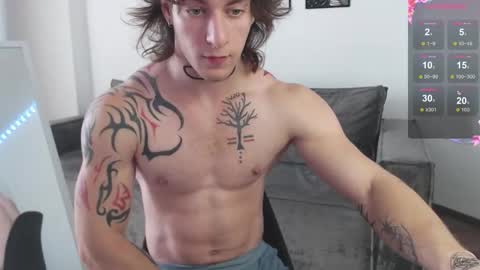 Snapshot of brendan__piks chatting on October 6, 9:18 am brendan__piks online show from October 6, 9:18 am