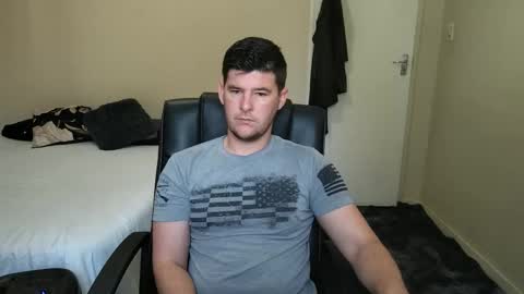 ask me lol online show from September 22, 6:04 am