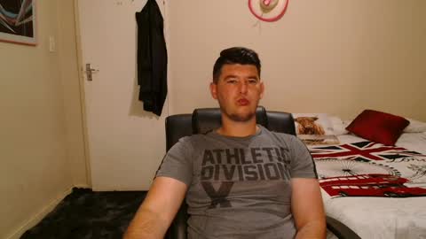 ask me lol online show from April 6, 2:53 am