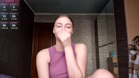 Mia   online show from February 6, 5:12 am